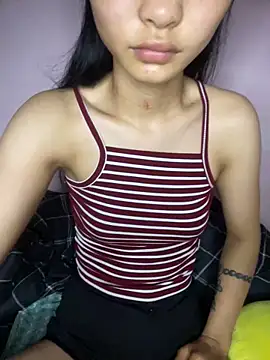 Snapshot of siting00 chatting on 02.25.26 siting00 online show from 02.25.26