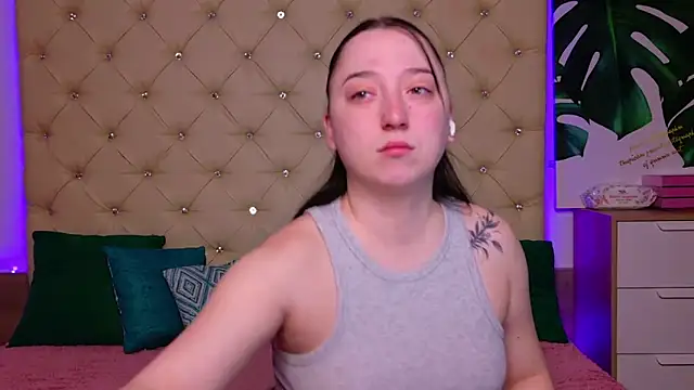 Snapshot of AwaMax chatting on 02.27.26 AwaMax online show from 02.27.26