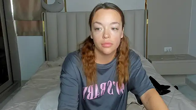 stellaa quenn online show from 04.17.26