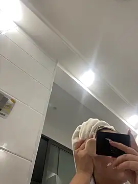 Snapshot of Youyou_12 chatting on 02.08.26 Youyou 12 online show from 02.08.26