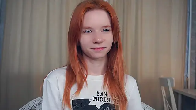 Snapshot of TarynPalek chatting on 02.17.26 TarynPalek online show from 02.17.26