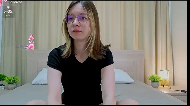 alorenna online show from 02.12.26