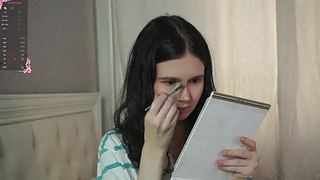 Glow hollow online show from 02.07.26