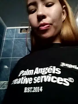 Snapshot of maddie-sar chatting on 04.04.26 maddie-sar online show from 04.04.26