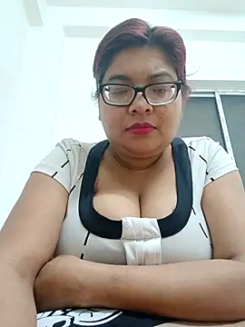 Snapshot of Elie_Hallway chatting on 02.16.26 Elie Hallway online show from 02.16.26