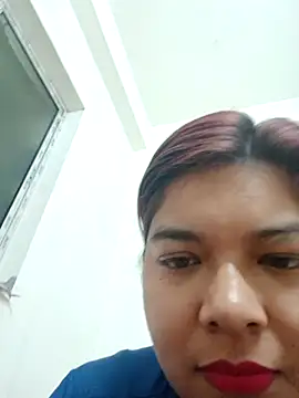 Snapshot of Elie_Hallway chatting on 02.24.26 Elie Hallway online show from 02.24.26