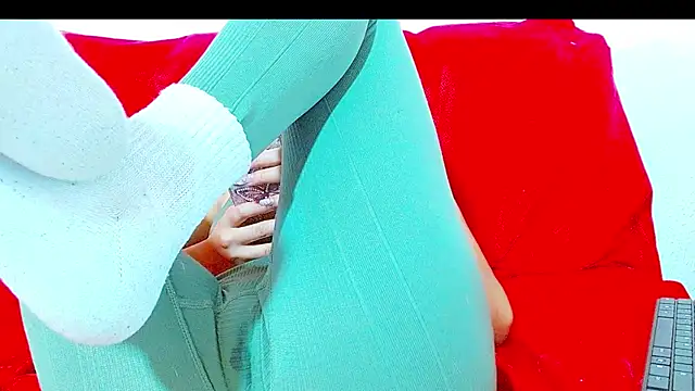 Snapshot of violletsweetie chatting on 02.20.26 violletsweetie online show from 02.20.26