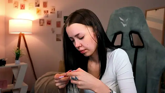 Snapshot of Vexnexe chatting on 02.09.26 Vexnexe online show from 02.09.26