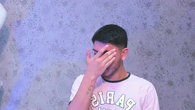 Apolo Gray online show from 02.11.26