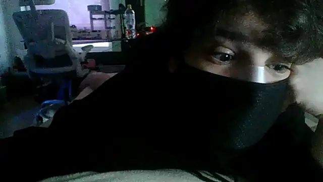 Snapshot of RaccooIsHere chatting on 02.27.26 RaccooIsHere online show from 02.27.26