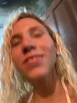 LoiraQuente69 online show from 02.06.26