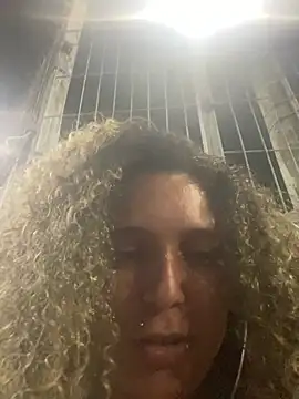 LoiraQuente69 online show from 02.21.26