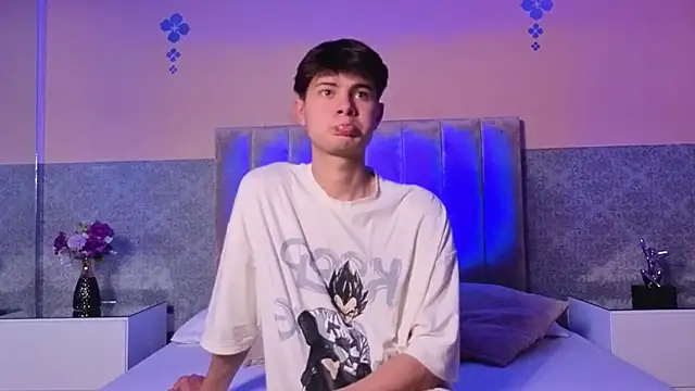 Snapshot of Derek_Sinn chatting on 02.21.26 Derek Sinn online show from 02.21.26