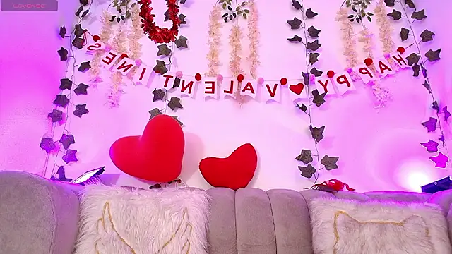 Stephanie Fontaine online show from 02.17.26