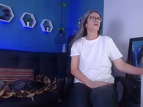 laurasofia45 online show from 03.01.26