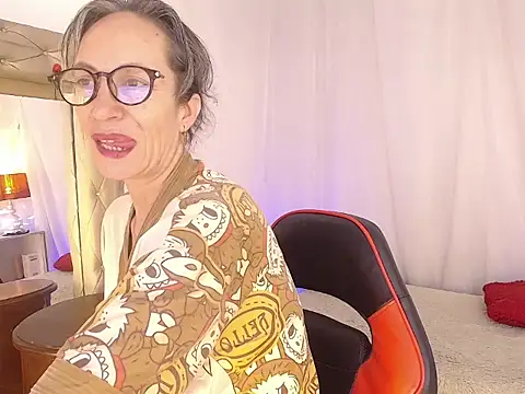 Snapshot of laurasofia45 chatting on 05.08.26 laurasofia45 online show from 05.08.26