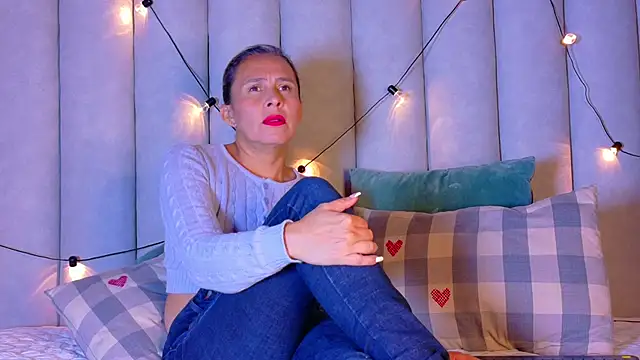 THALIAGRAY   online show from 02.27.26