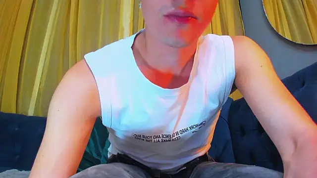 Snapshot of KairoBlaaze chatting on 02.19.26 KairoBlaaze online show from 02.19.26