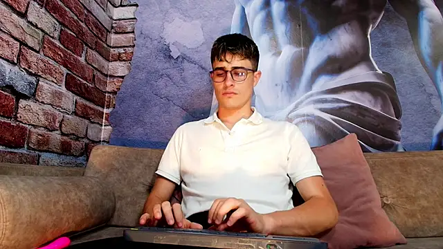 Snapshot of KairoBlaaze chatting on 03.02.26 KairoBlaaze online show from 03.02.26