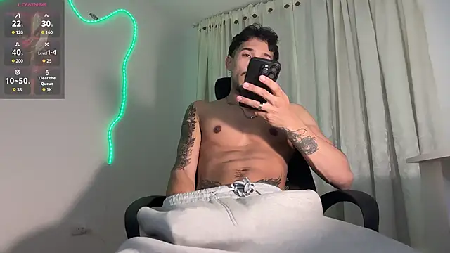 rafael stone11 online show from 04.01.26