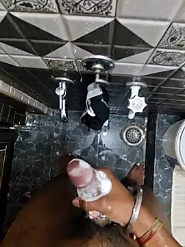 Snapshot of telugucoupless143 chatting on 04.01.26 telugucoupless143 online show from 04.01.26