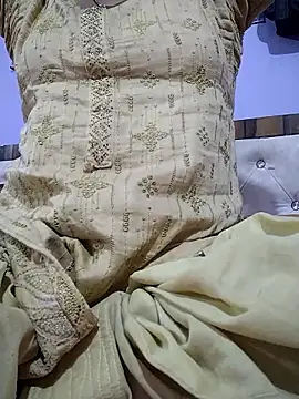 Snapshot of Madhubala6 chatting on 02.22.26 Madhubala6 online show from 02.22.26