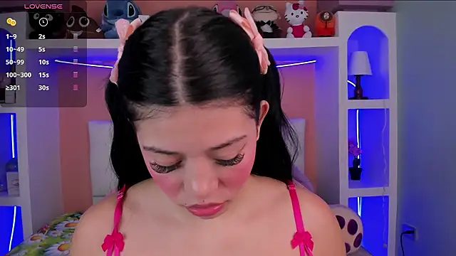 Snapshot of foxy_vera chatting on 02.12.26 foxy vera online show from 02.12.26