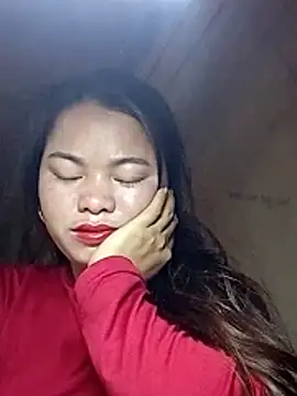 Snapshot of emlylyxinh chatting on 02.08.26 emlylyxinh online show from 02.08.26