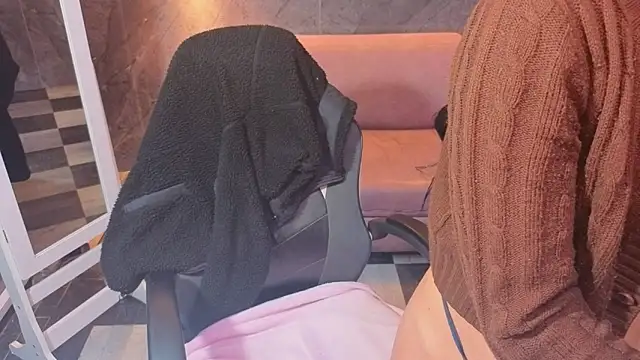 Sophie jones b online show from 04.14.26