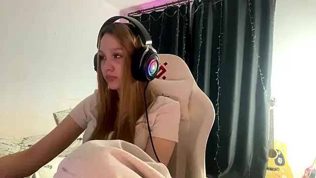 axin burnell online show from 04.16.26