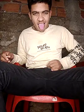 Snapshot of NikoHot_anatole chatting on 02.21.26 NikoHot anatole online show from 02.21.26