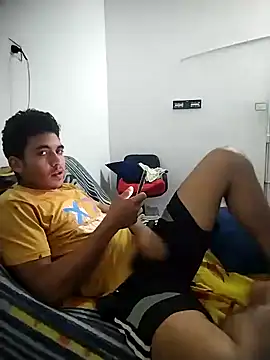 Snapshot of NikoHot_anatole chatting on 03.02.26 NikoHot anatole online show from 03.02.26