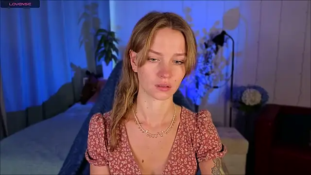 Snapshot of Crystal_Kris chatting on 02.20.26 Crystal Kris online show from 02.20.26