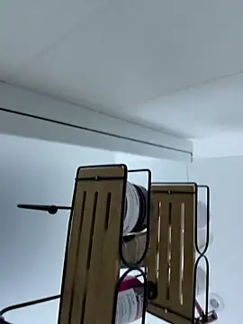 laoloooo online show from 02.18.26