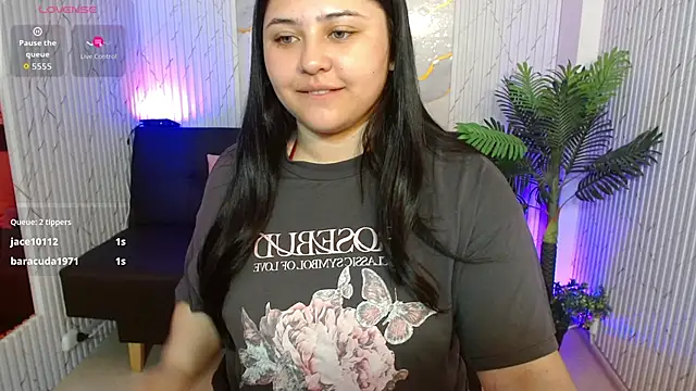 Snapshot of Siena_Tay chatting on 02.01.26 Siena Tay online show from 02.01.26