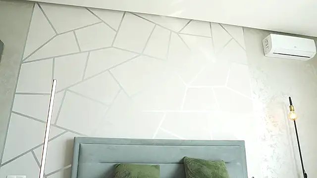 DollyV online show from 04.25.26