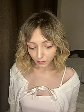 Leecey online show from 04.29.26