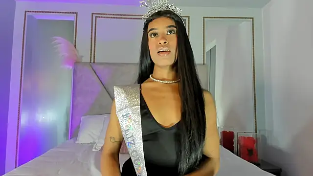 NiicoleLeroy online show from 03.18.26