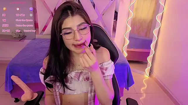 NEFTIS TAY online show from 04.18.26