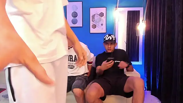 Snapshot of KingOfHeavens_2 chatting on 02.07.26 KingOfHeavens 2 online show from 02.07.26