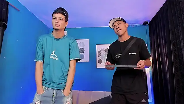 Snapshot of KingOfHeavens_2 chatting on 02.12.26 KingOfHeavens 2 online show from 02.12.26