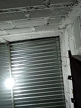 Hot Veteran 1 online show from 04.15.26