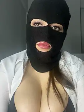 Snapshot of maryam-6 chatting on 03.01.26 maryam-6 online show from 03.01.26