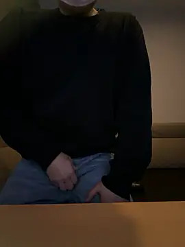 Snapshot of yuuuuusuke00 chatting on 02.02.26 yuuuuusuke00 online show from 02.02.26