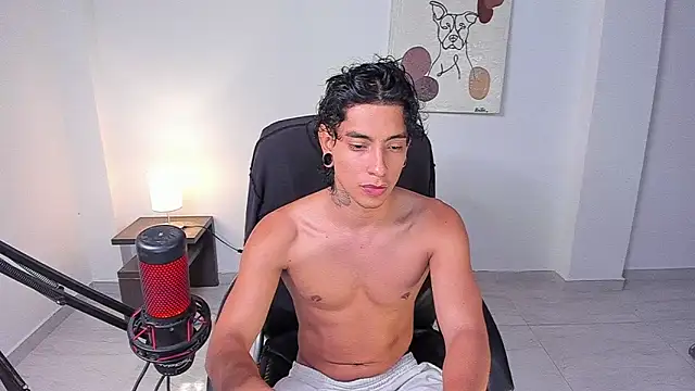 Snapshot of paisa_hotx chatting on 02.11.26 paisa hotx online show from 02.11.26