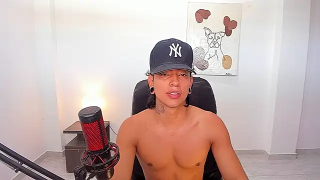 Snapshot of paisa_hotx chatting on 02.26.26 paisa hotx online show from 02.26.26