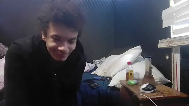 Snapshot of spooky425hd chatting on 06.01.26 spooky425hd online show from 06.01.26
