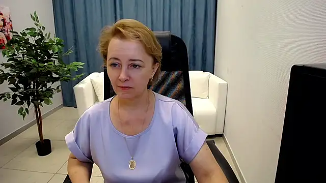 MONA W online show from 06.04.26