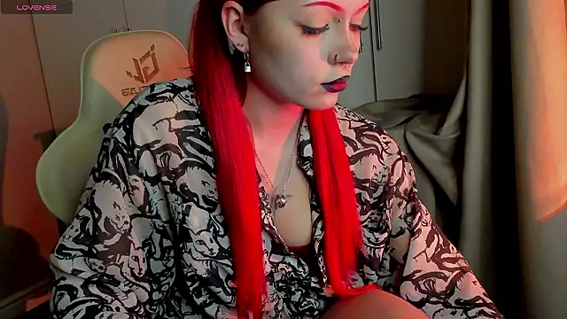 Snapshot of Leah_Castro chatting on 03.02.26 Leah Castro online show from 03.02.26