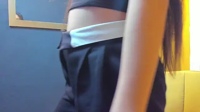 Vaiolletcooper online show from 03.26.26